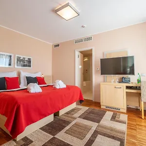 Amarilis 4* Prague